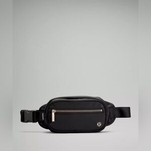 Wunderlust Belt Bag 1.8L (Brand New Black w/ Tags)
